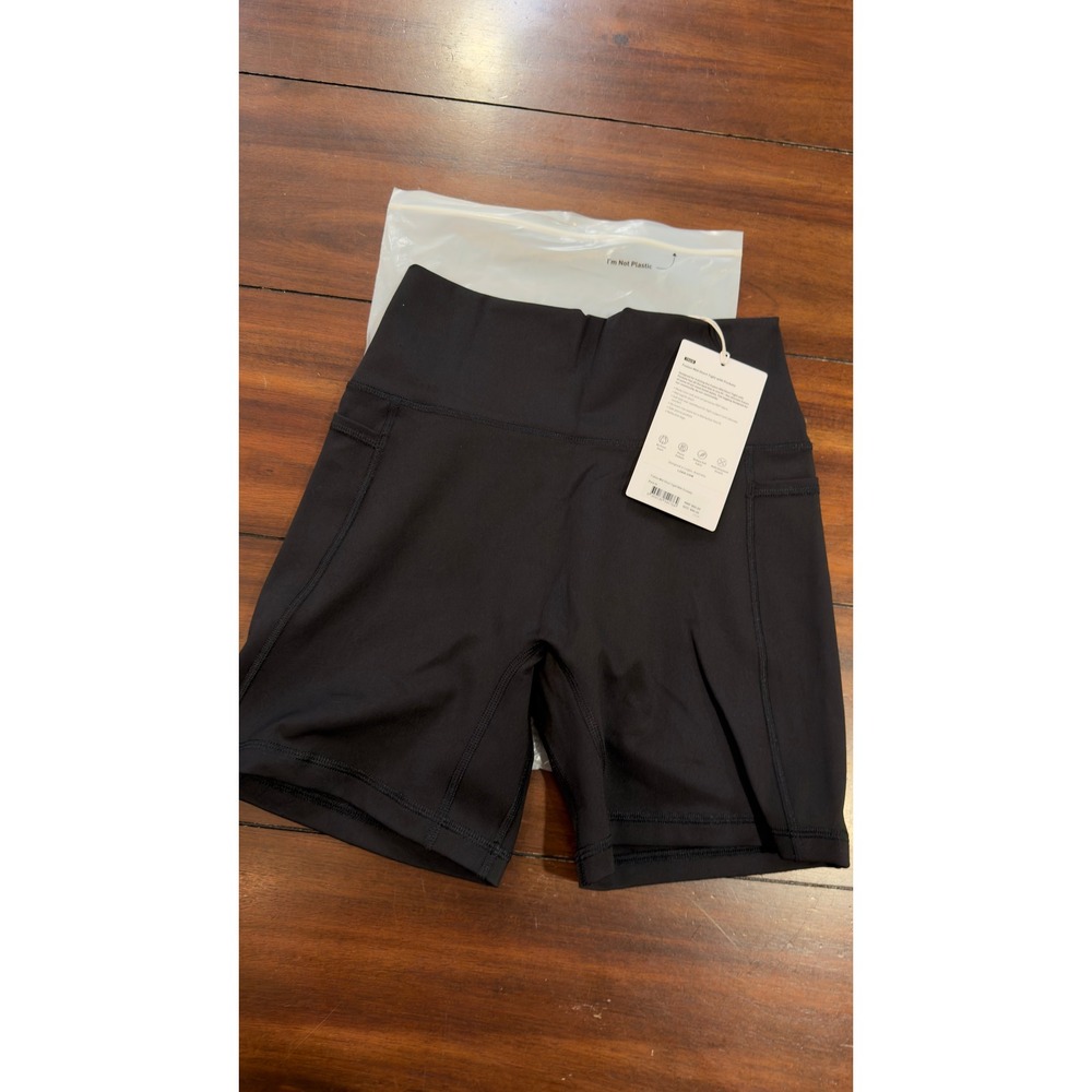 LSKD Fusion Mid Short Tight With Pockets 6. in Black Womens Size M High Rise NEW